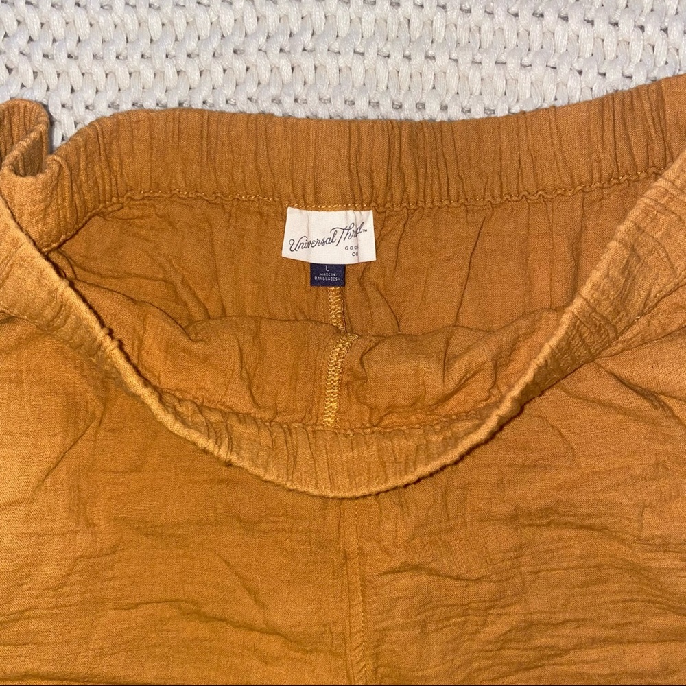 Universal Thread linen shorts - Picture 2 of 2